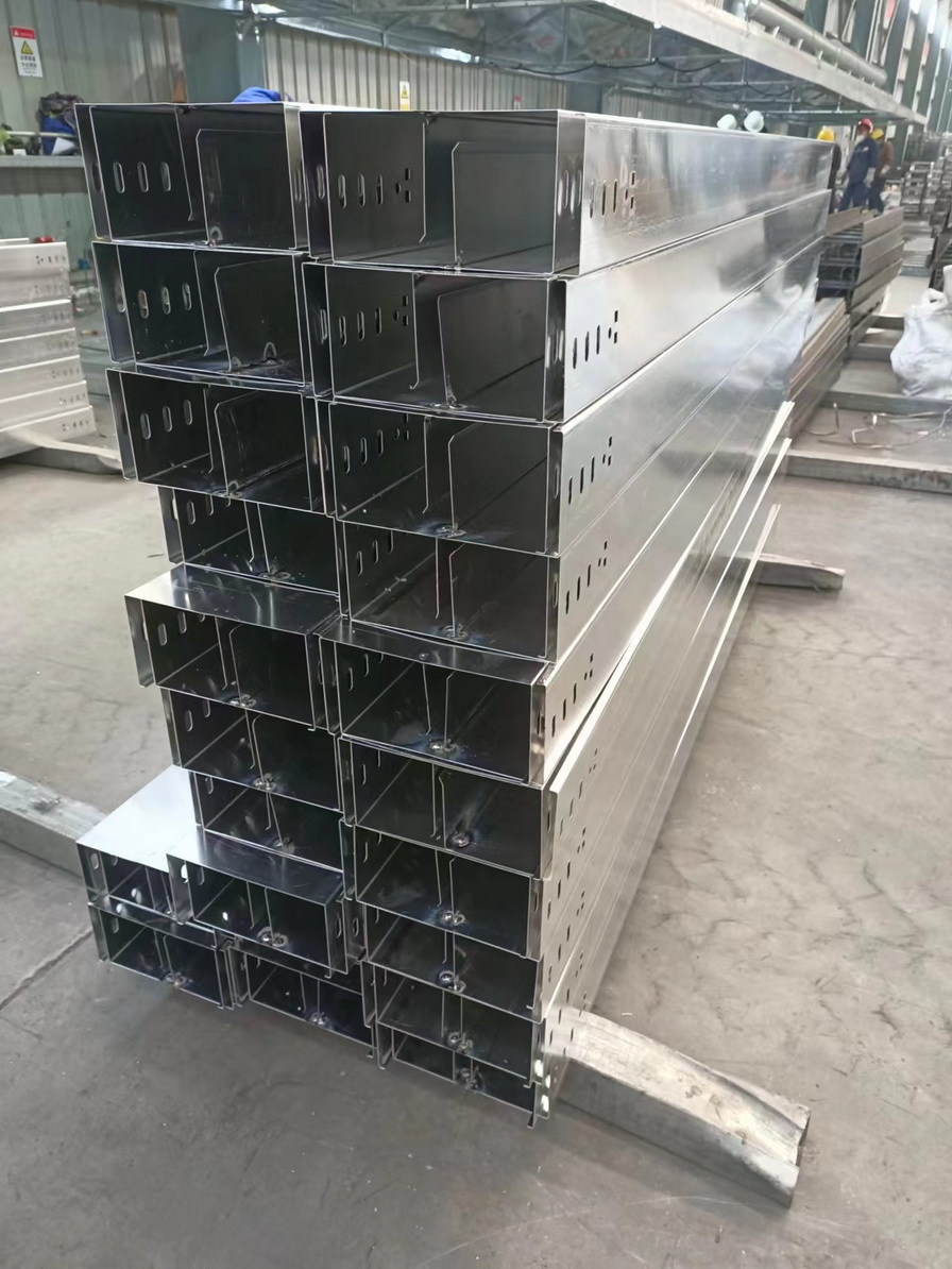 铝合金桥架